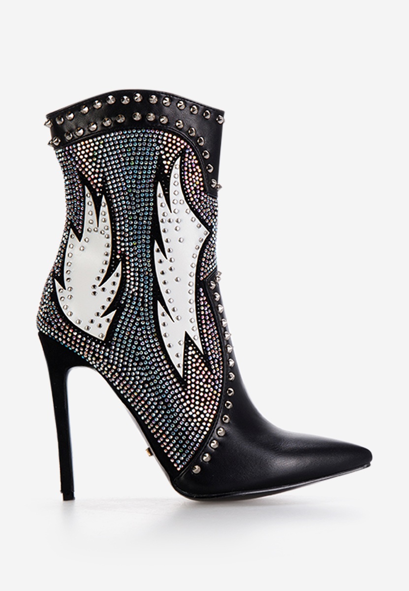 Gležnjarji s peto črna Ternisa