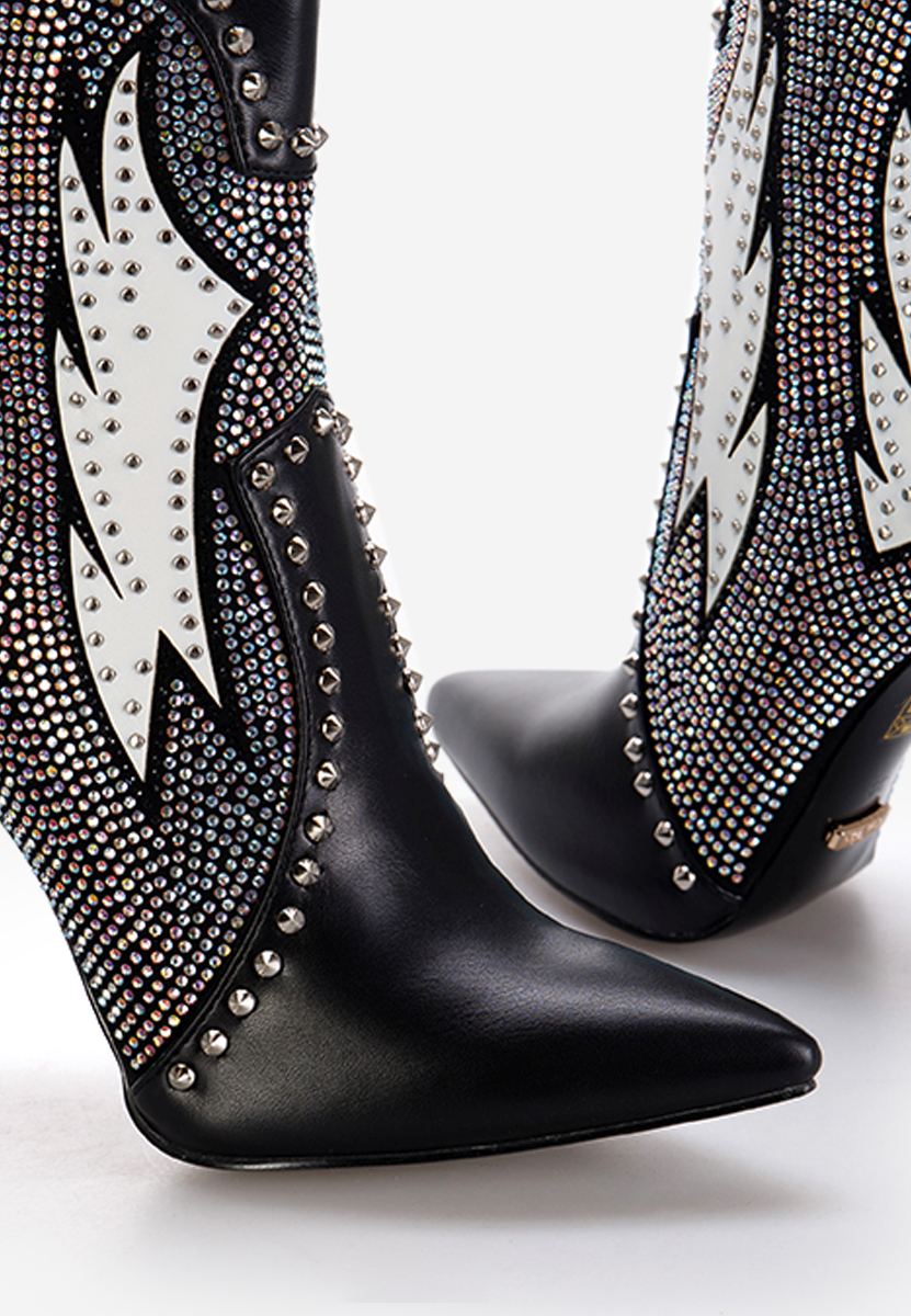 Gležnjarji s peto črna Ternisa