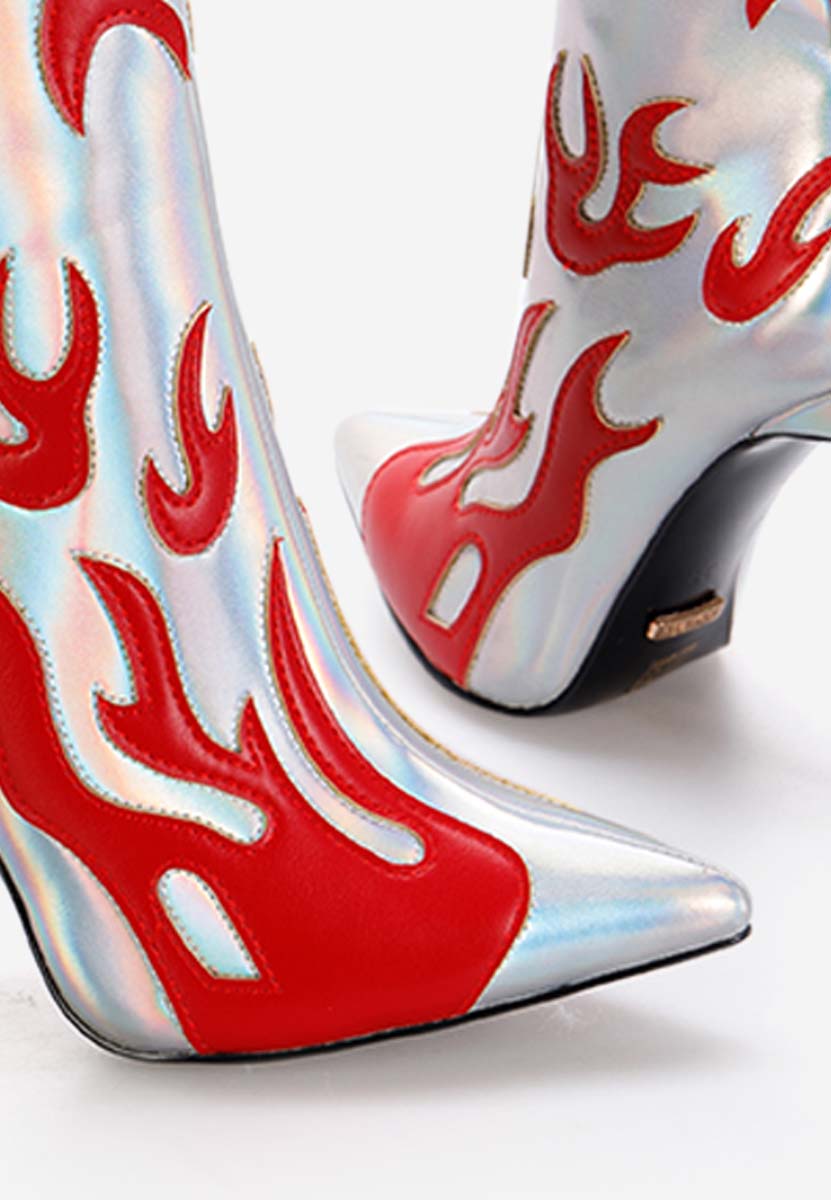 Gležnjarji s peto Srebrne Maia