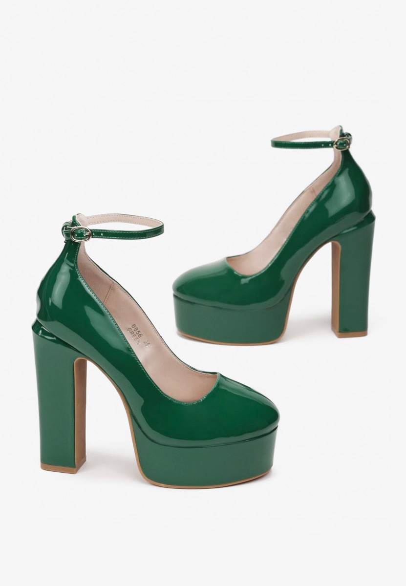 Salonarji špičaki Matea Zelena