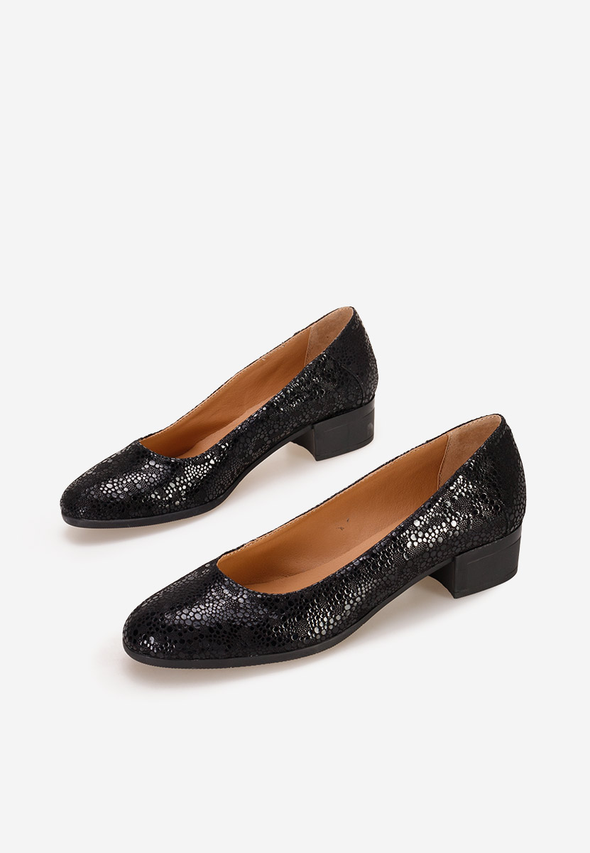 Ženski salonari Montremy V5 črna