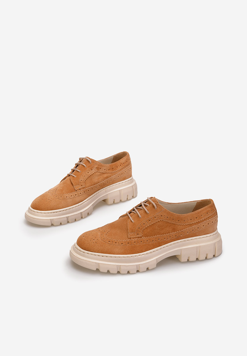 Brogue čevlji Henise Kamela