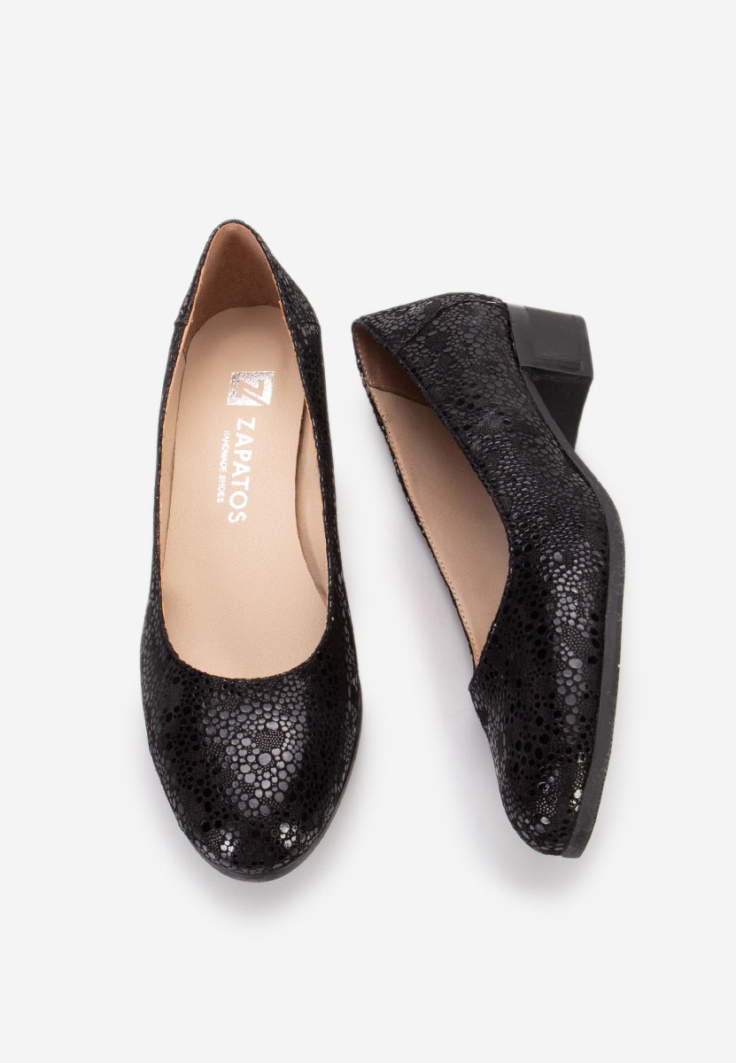 Ženski salonari Montremy V4 črna