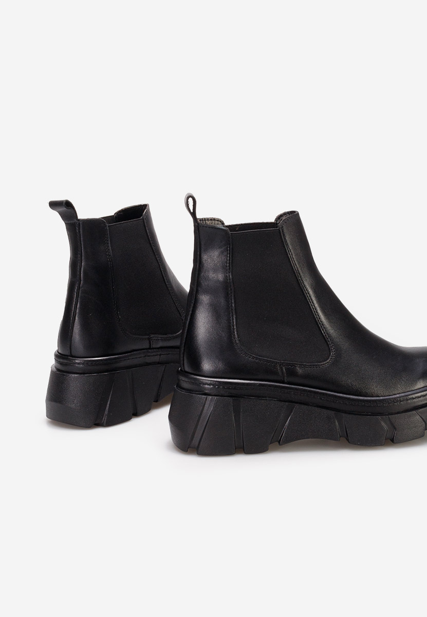 Ženski Chelsea gležnjarji Avelyn črna