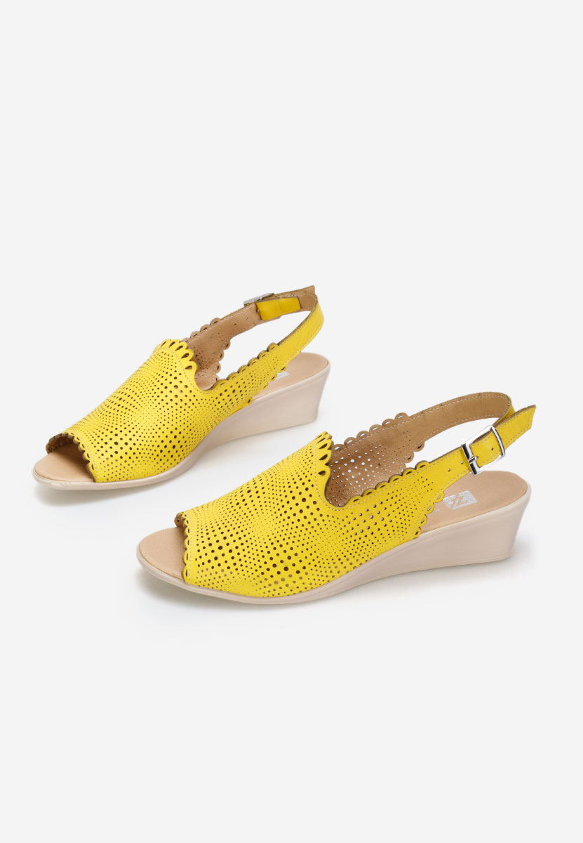 Ženski sandali Claudia Rumena