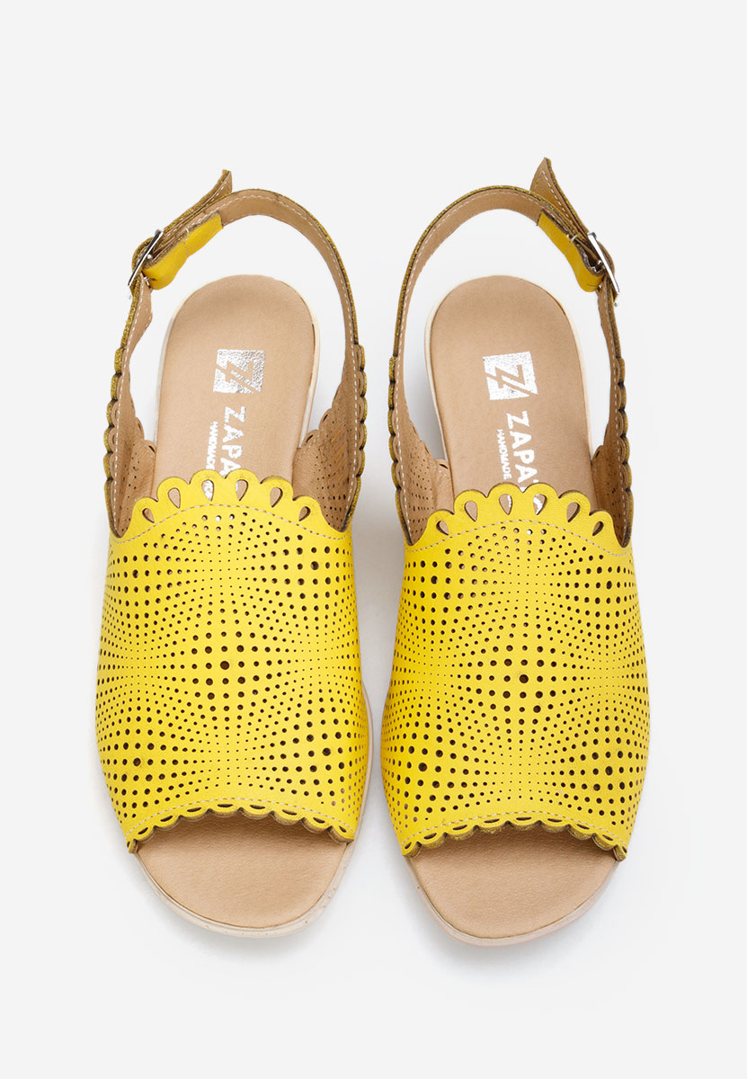 Ženski sandali Claudia Rumena