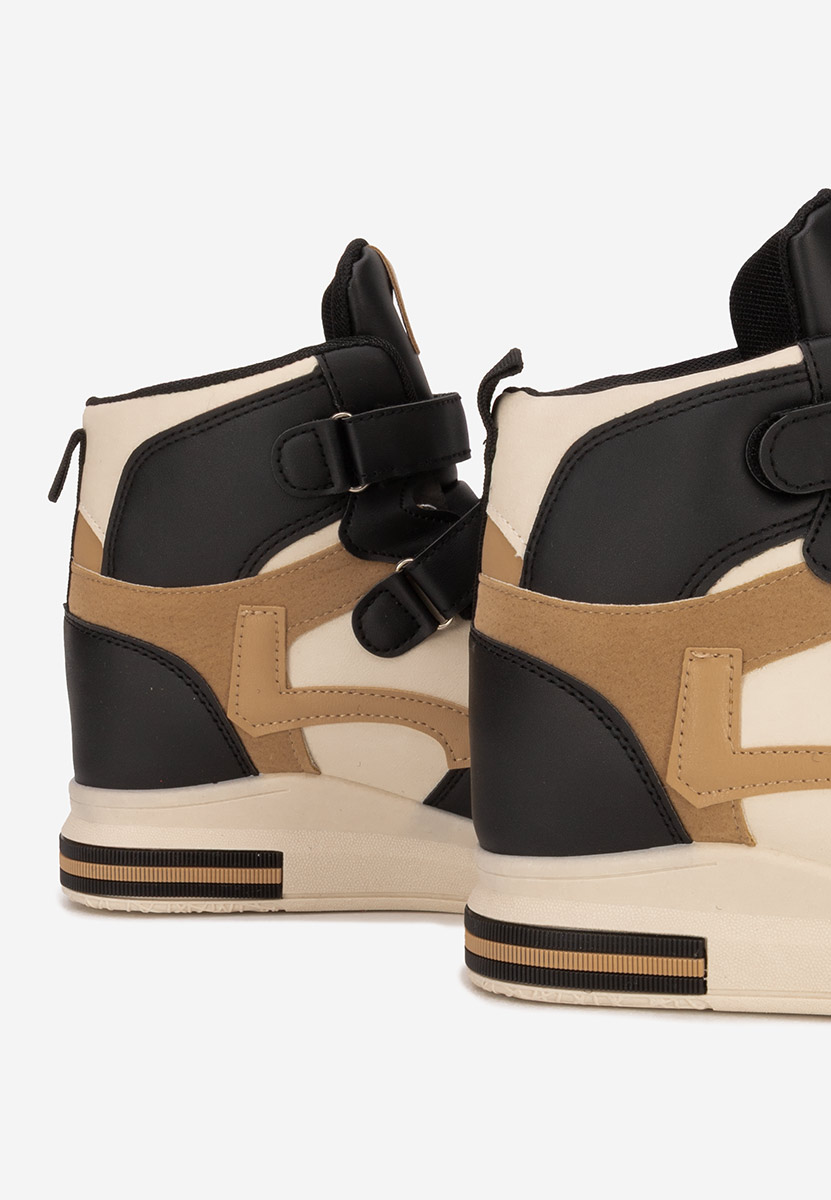 Superge s platformo Veleta črna