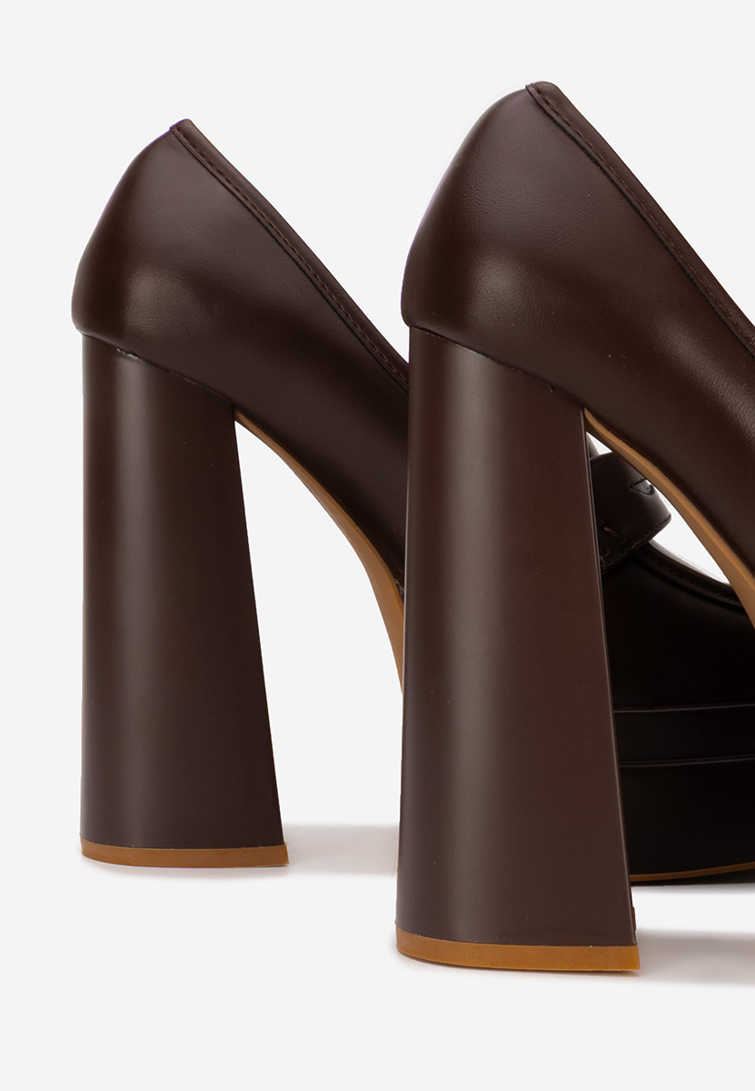 Salonarji špičaki Rjava Dieppa